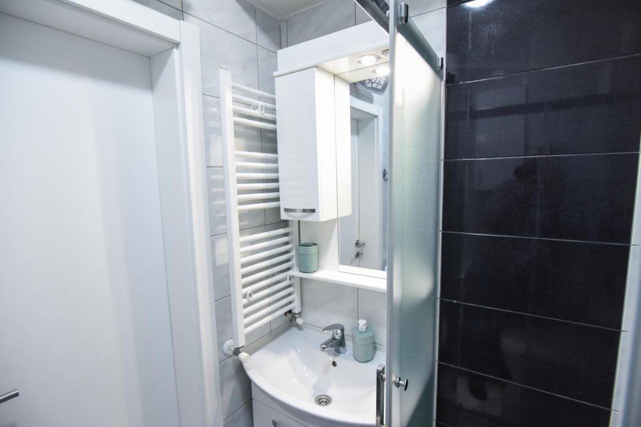 Stevi Apartment สโกเปีย ภายนอก รูปภาพ