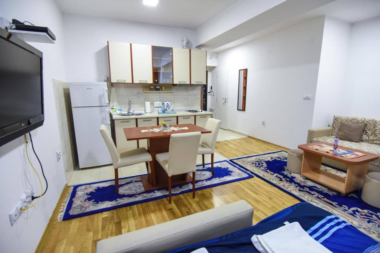 Stevi Apartment สโกเปีย ภายนอก รูปภาพ